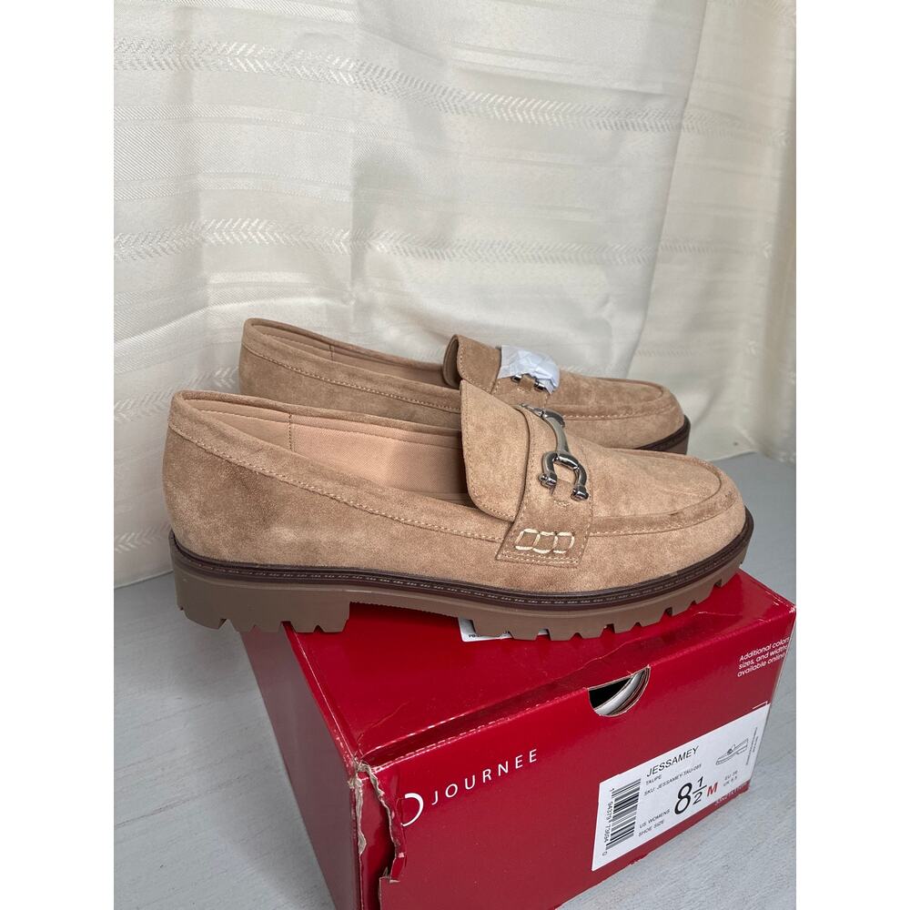 Journee Collection Jessamey Horse Bit Loafer Flats Taupe Suede Size 8.5 - Picture 3 of 12